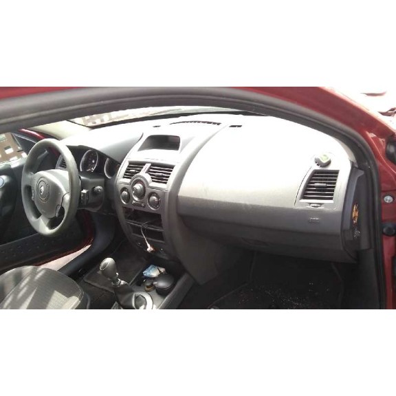 renault megane ii berlina 5p del año 2006