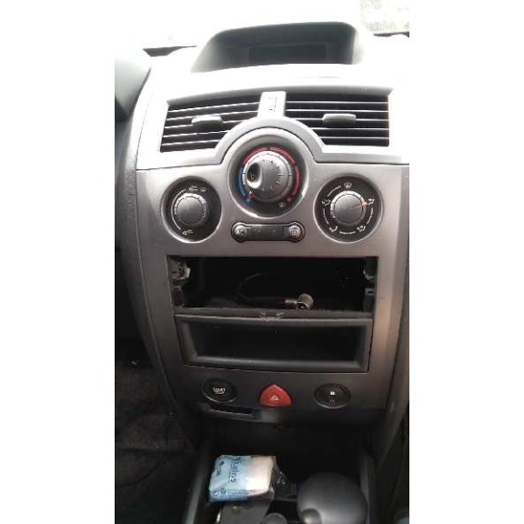 renault megane ii berlina 5p del año 2006