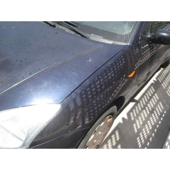 ford focus berlina (cak) del año 2000