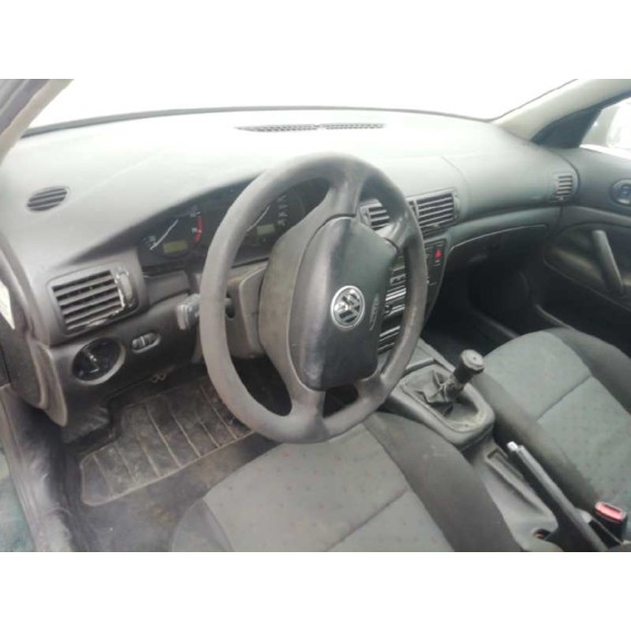 volkswagen passat berlina (3b2) del año 1997