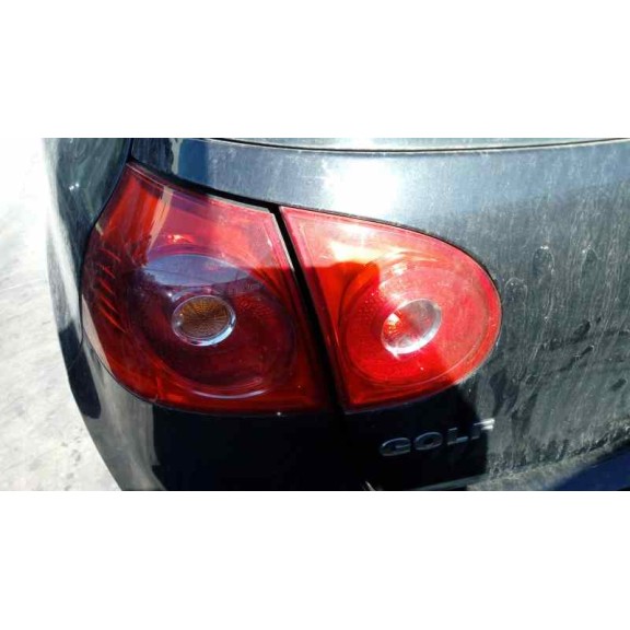 volkswagen golf v berlina (1k1) del año 2008