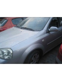 daewoo nubira berlina del año 2003 2
