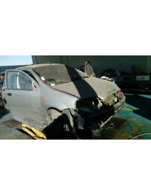 daewoo kalos del año 2004