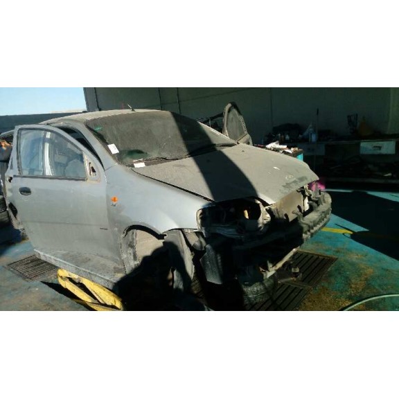 daewoo kalos del año 2004