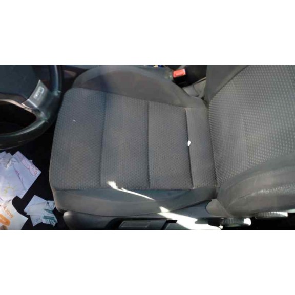 volkswagen golf v berlina (1k1) del año 2008