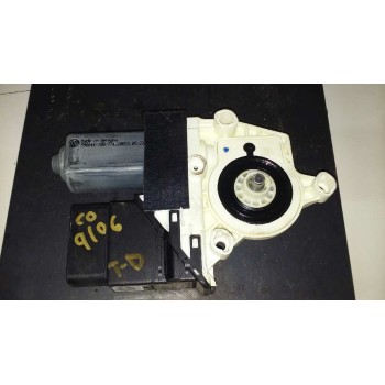 MOTOR ELEVALUNAS TRASERO DERECHO 