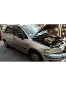 mitsubishi space wagon (n80/n90) del año 2001
