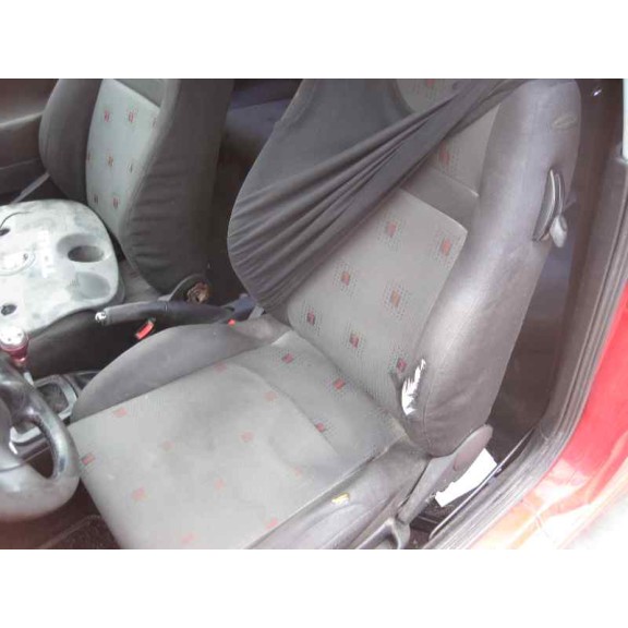 seat cordoba berlina (6k2) del año 1999