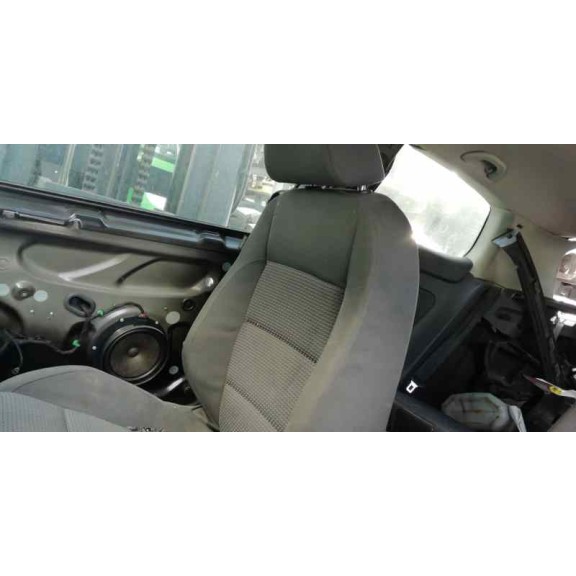 volkswagen golf v berlina (1k1) del año 2008