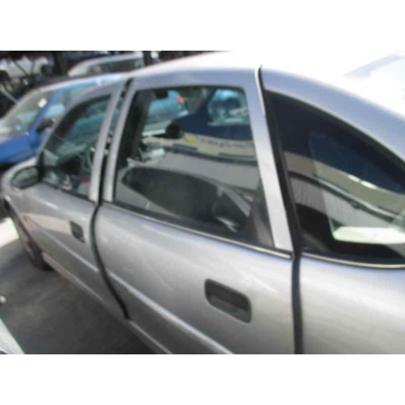 opel vectra b berlina del año 1999