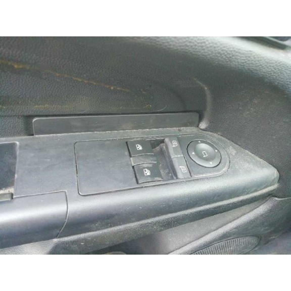 opel astra gtc del año 2007