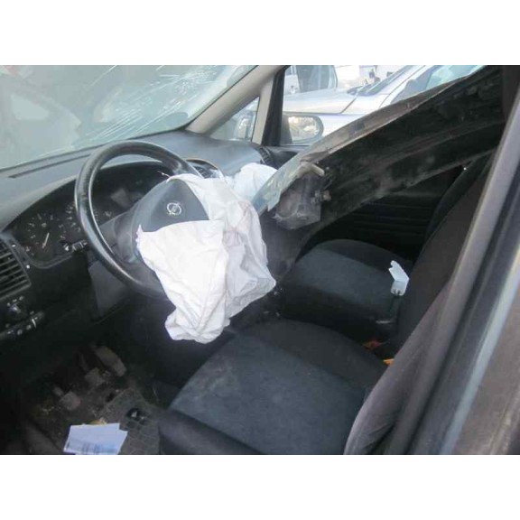 opel zafira a del año 1999