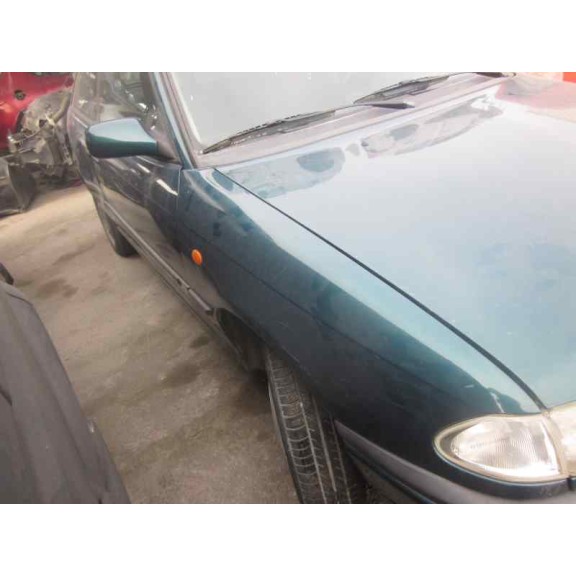 opel astra f berlina del año 1998