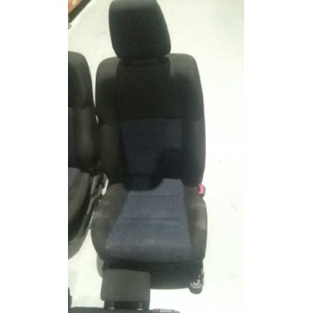 Recambio de juego asientos completo para toyota auris 1.4 turbodiesel cat referencia OEM IAM  MANUAL 5P