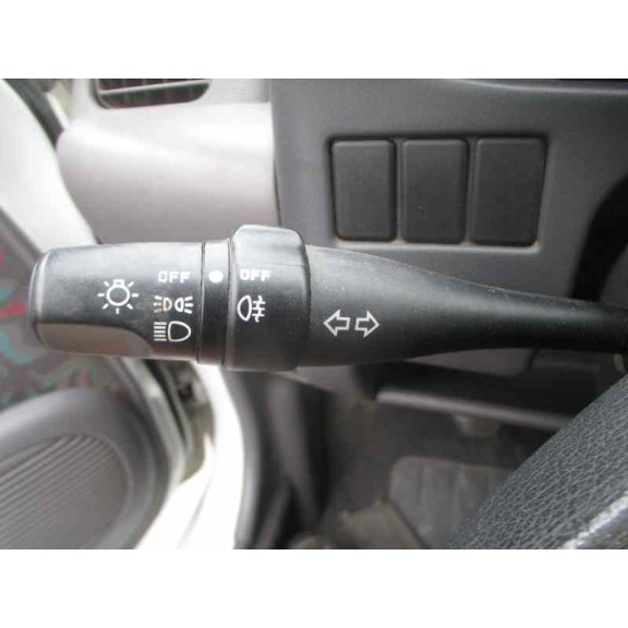 nissan micra (k11) del año 1997