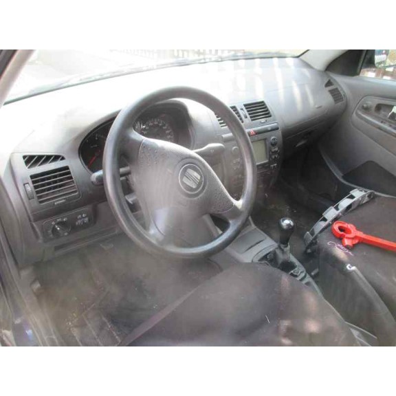 seat cordoba berlina (6k2) del año 2001