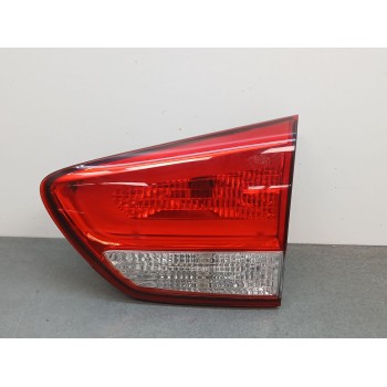 PILOTO TRASERO DERECHO INTERIOR 92404a4 