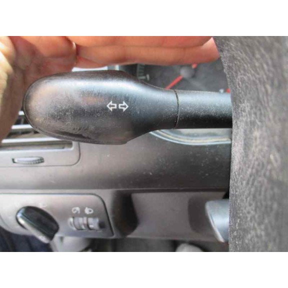 seat cordoba berlina (6k2) del año 2001