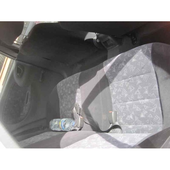 daewoo lanos del año 2000