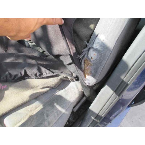 seat cordoba berlina (6k2) del año 2001