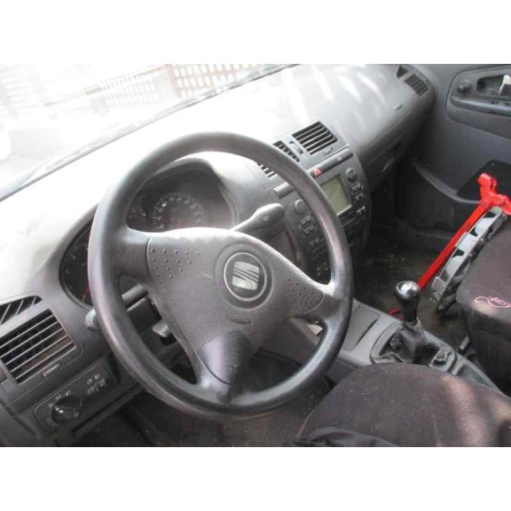 seat cordoba berlina (6k2) del año 2001