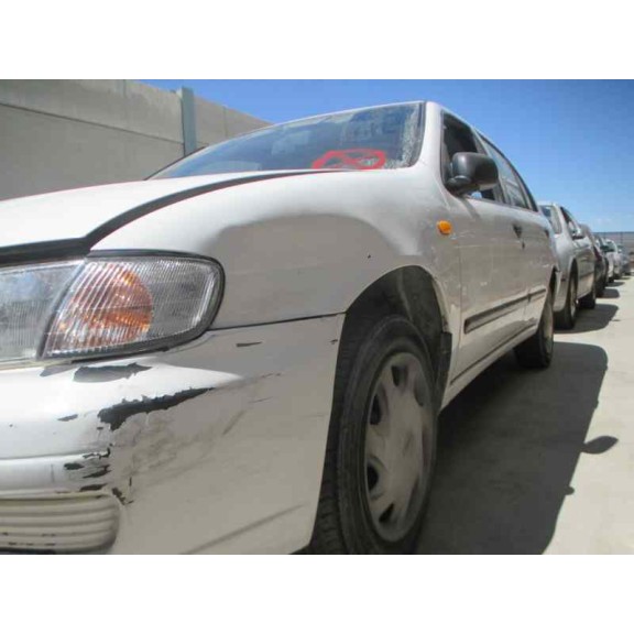 nissan almera (n15) del año 1997