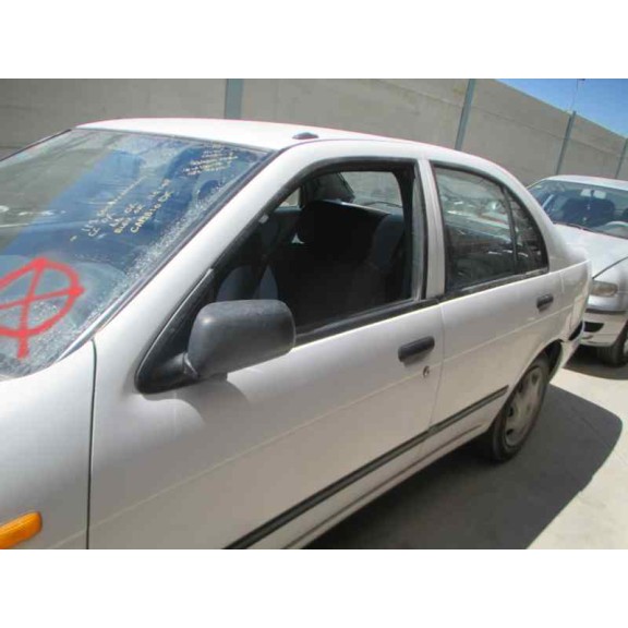 nissan almera (n15) del año 1997