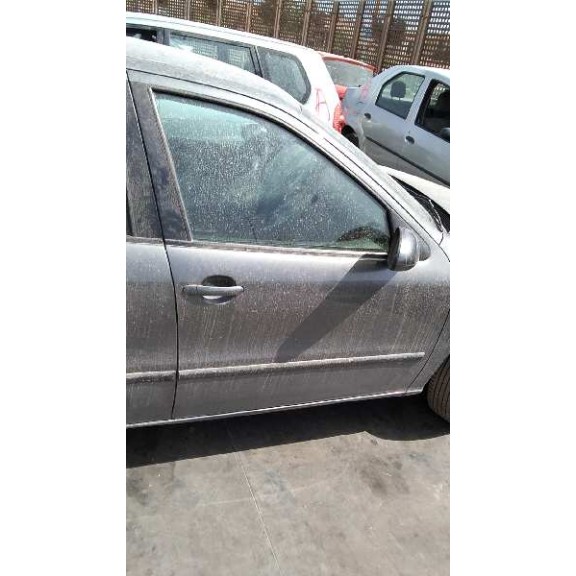 seat toledo (1m2) del año 2003