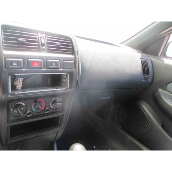 nissan almera (n15) del año 1997