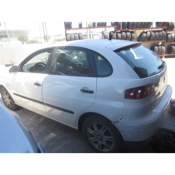 seat ibiza (6l1) del año 2004