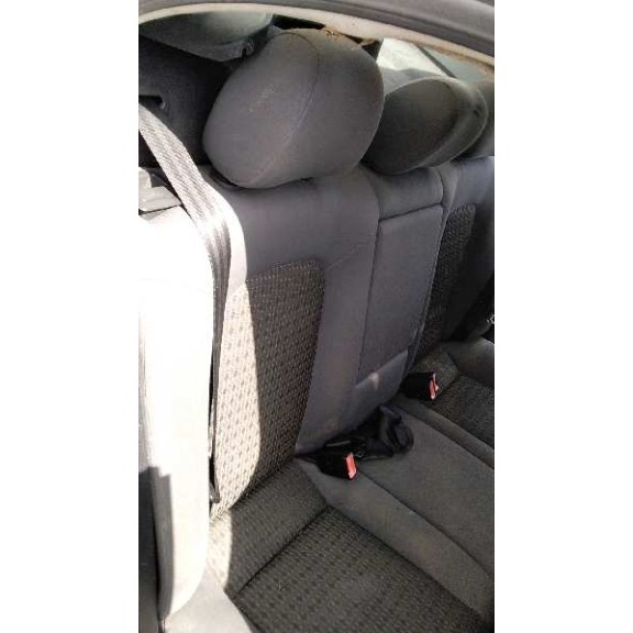 seat toledo (1m2) del año 2003