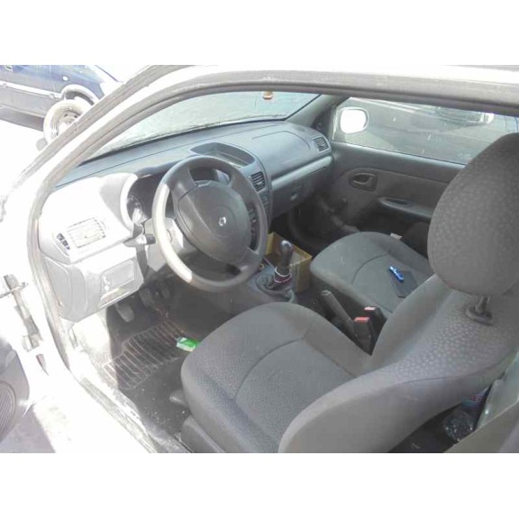 renault clio ii fase ii (b/cb0) del año 2007