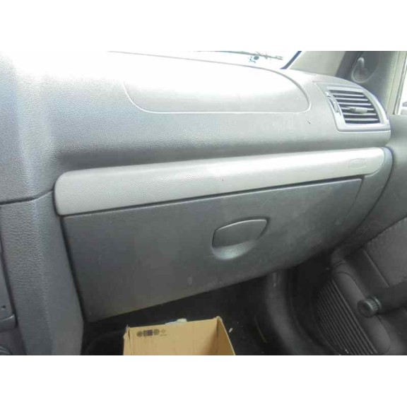 renault clio ii fase ii (b/cb0) del año 2007