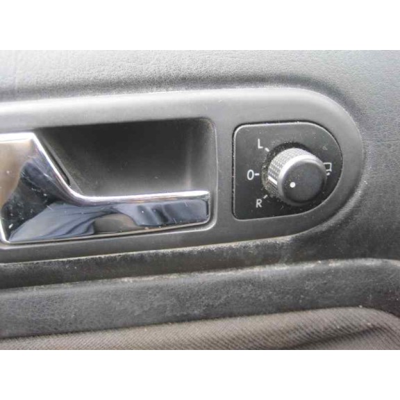 volkswagen golf iv berlina (1j1) del año 1999