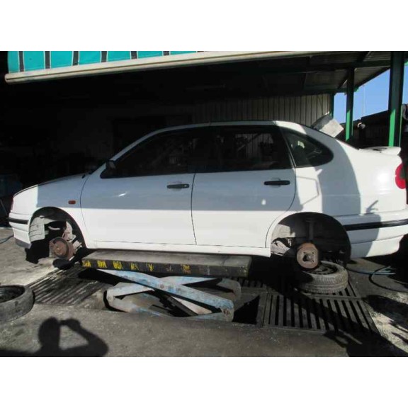 seat cordoba berlina (6k2) del año 1995