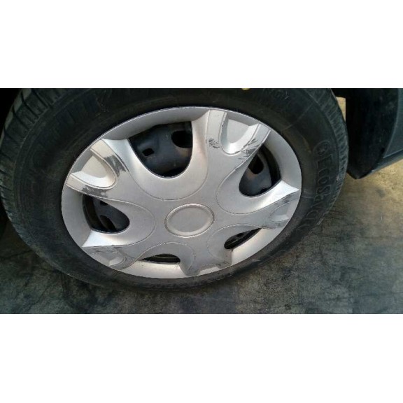 seat cordoba berlina (6l2) del año 2003