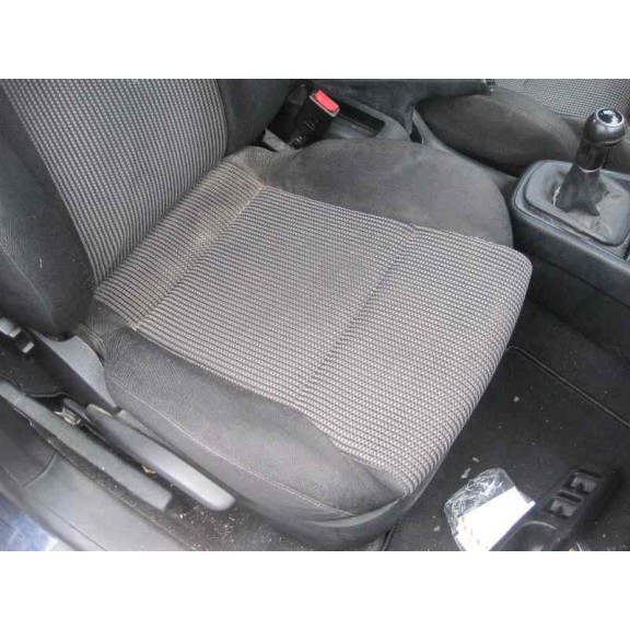 volkswagen golf iv berlina (1j1) del año 1999