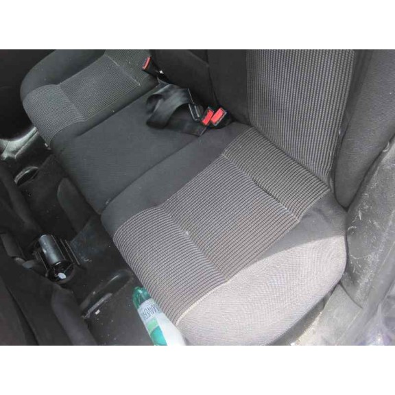 volkswagen golf iv berlina (1j1) del año 1999