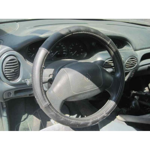 renault megane i classic (la0) del año 1999