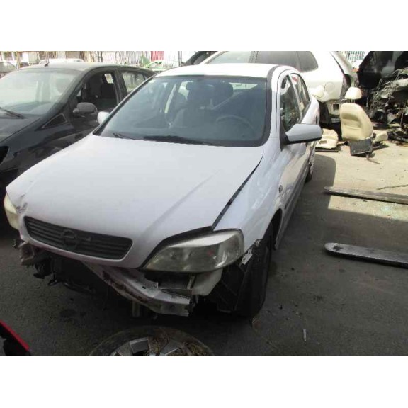 opel astra g berlina del año 2003