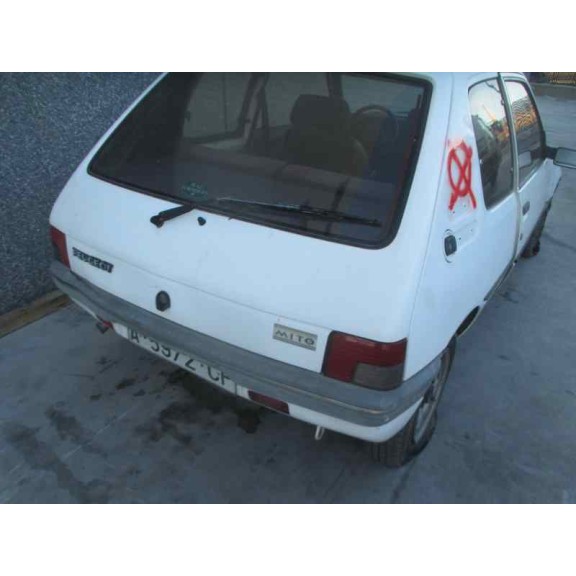 peugeot 205 berlina del año 1994