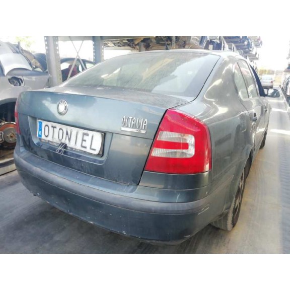 skoda octavia berlina (1z3) del año 2005