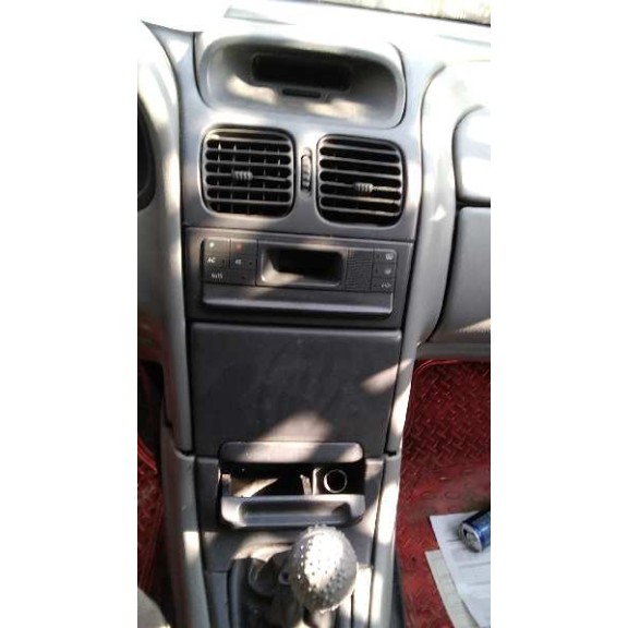 renault laguna (b56) del año 1999