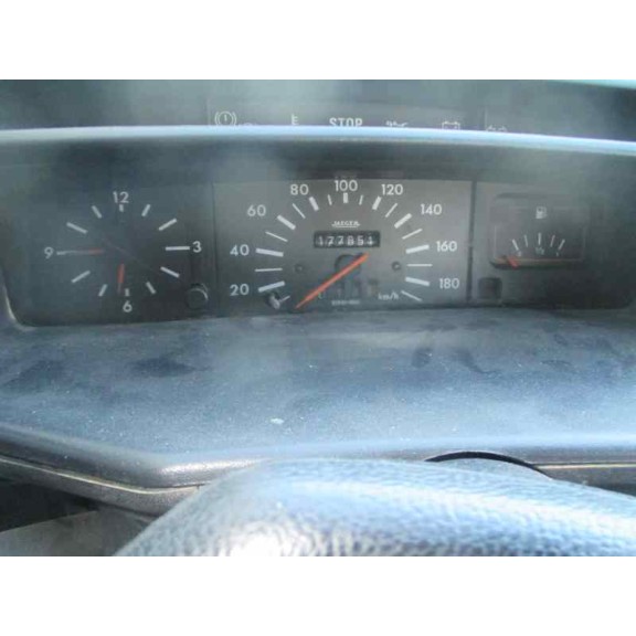 peugeot 205 berlina del año 1994