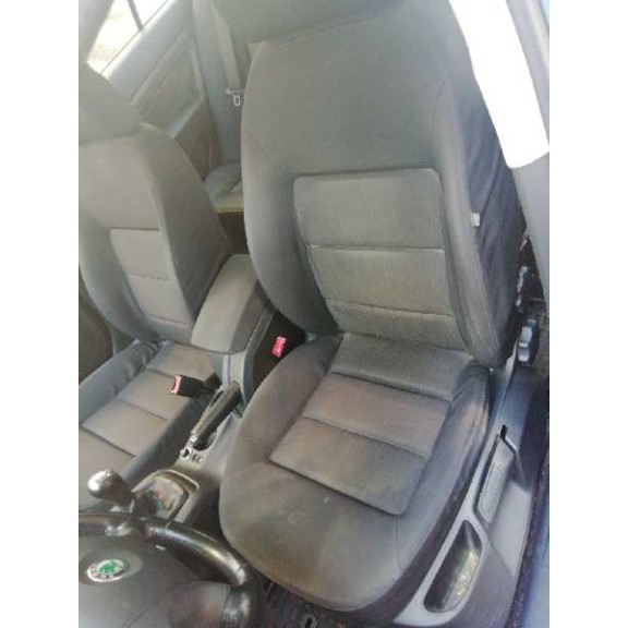 skoda octavia berlina (1z3) del año 2005