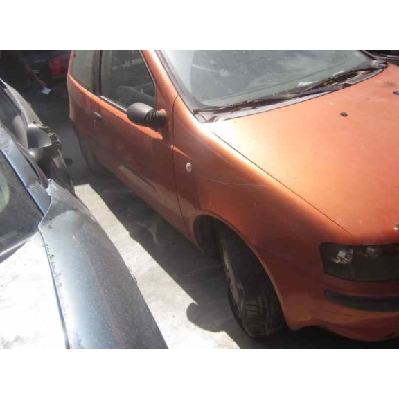 fiat punto berlina (188) del año 2000