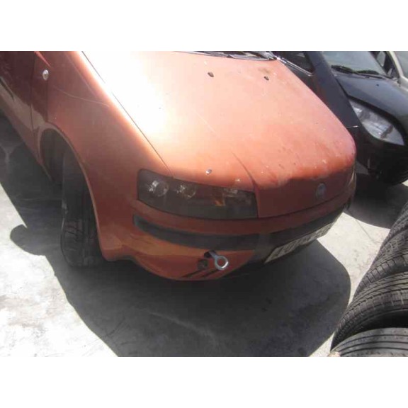 fiat punto berlina (188) del año 2000