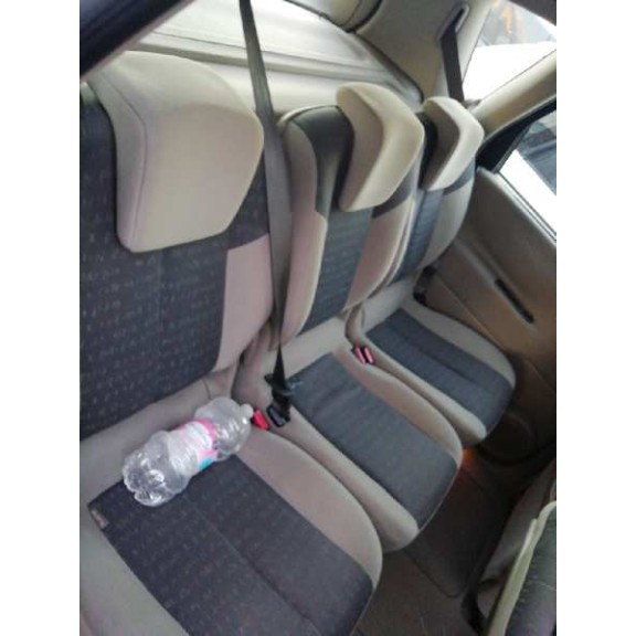 renault scenic ii del año 2004