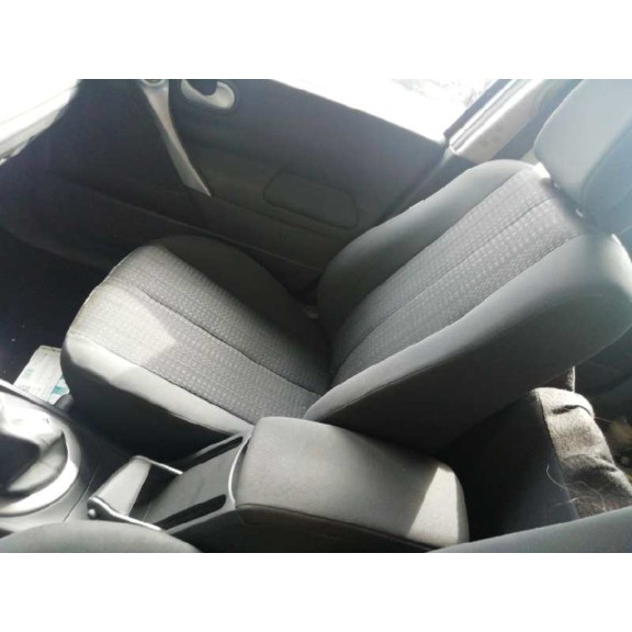 renault megane ii classic berlina del año 2008