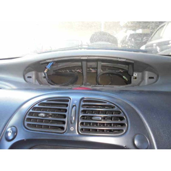 citroën xsara picasso del año 2000